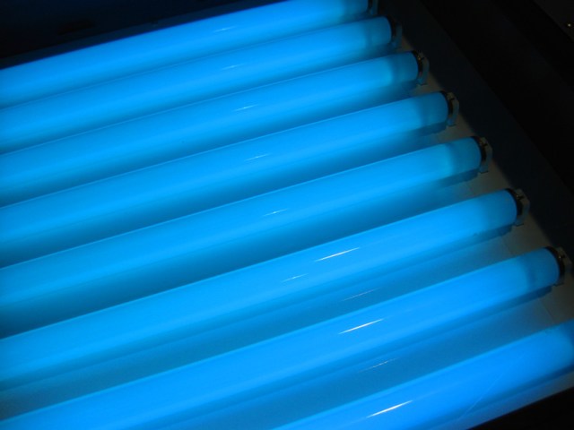 XPO-Black-Lamp-Industrial-F