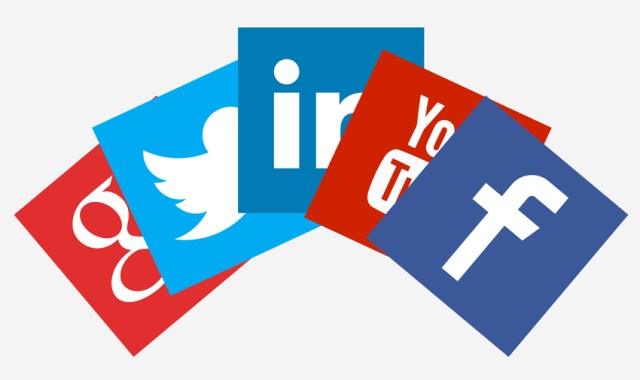 catspit-on-social-media